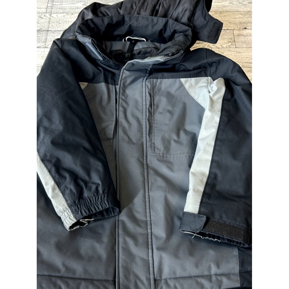 Under Armour Boys Westward 3-1 Loose Cold Gear Hooded Jacket Black Grey Size 6